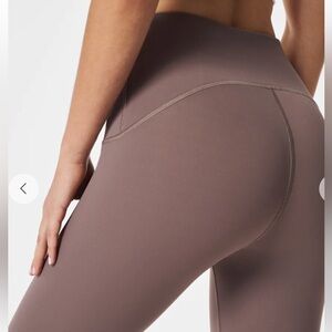 Spanx Booty Boost full length leggings in Color: Smoke